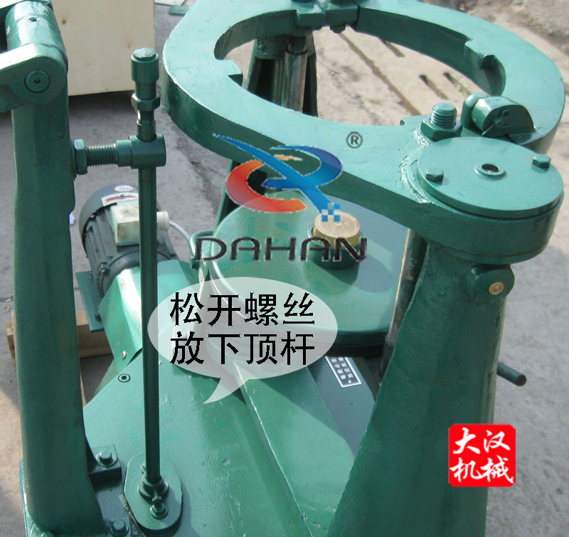 拍擊式標(biāo)準振篩機